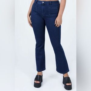Princess Polly Dalta Mid Rise Flare Denim Jeans Size 4 Dark Wash